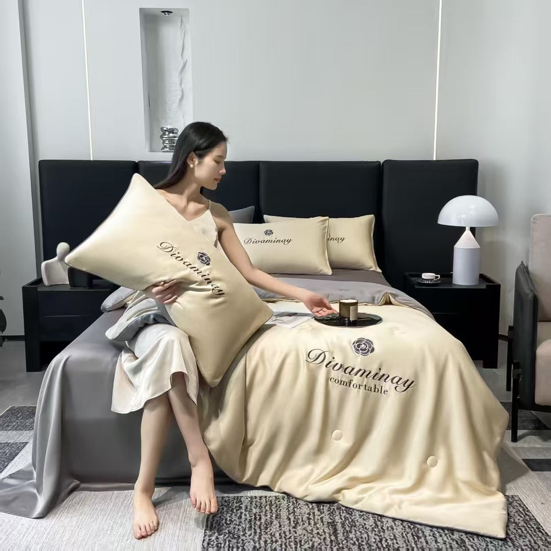 Divaminay™ Silky Luxury Blanket – Ultra Soft & Elegant
