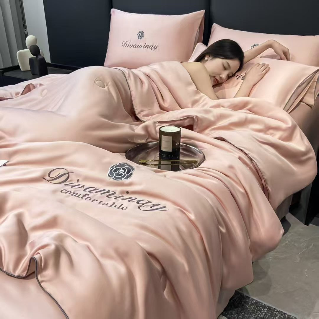 Divaminay™ Silky Luxury Blanket – Ultra Soft & Elegant